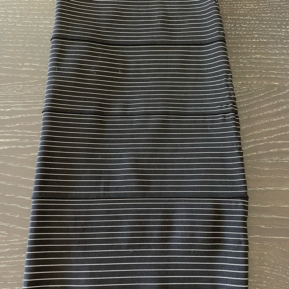 EUC Pleasure Doing Business skirt as seen on Rihanna size XS